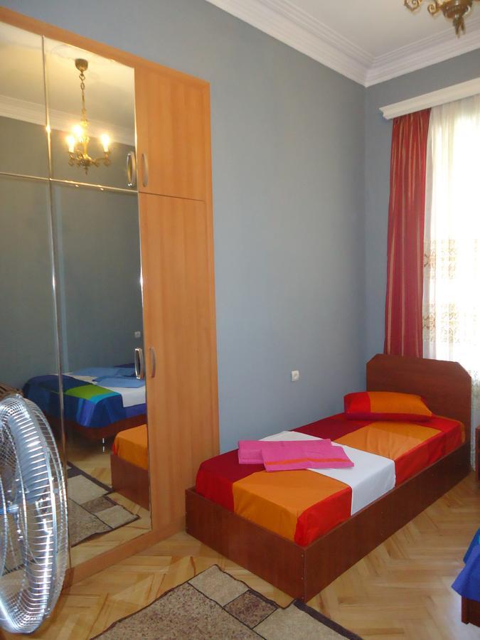 Albatros Bed and Breakfast Tbilisi Buitenkant foto