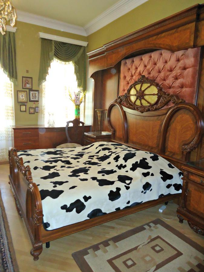 Albatros Bed and Breakfast Tbilisi Buitenkant foto